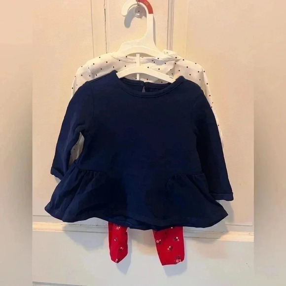 Carters Baby Girl's 3-Piece Set - Size: 9m - Picture 3 of 6